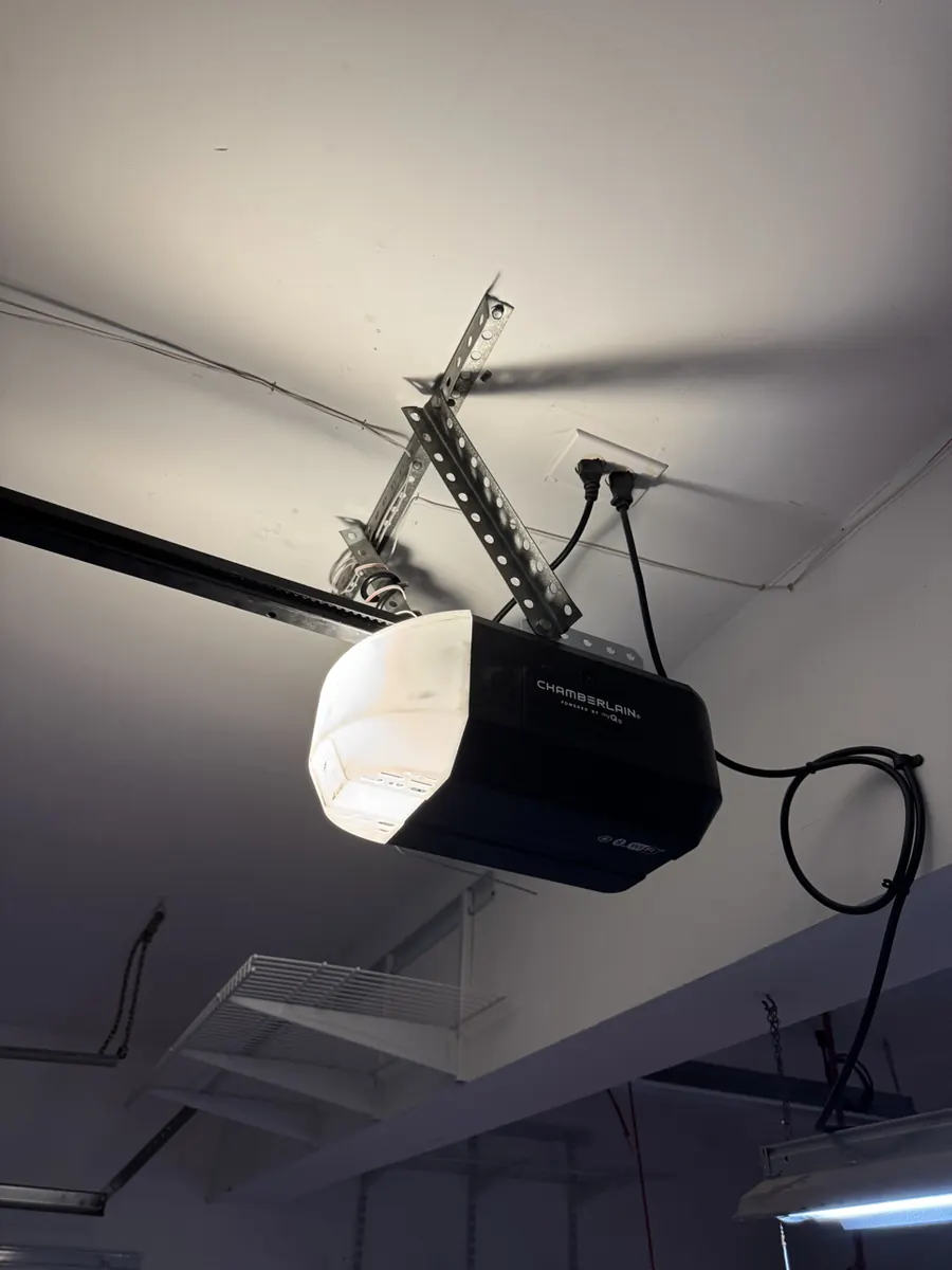 Chamberlain myQ Wi-Fi garage door opener installed on the ceiling